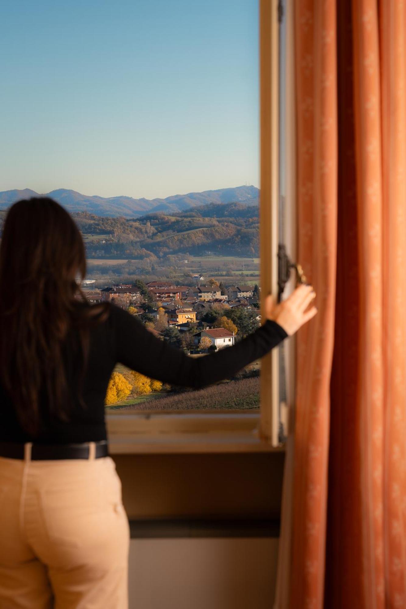 Hotel Villa La Bollina セッラヴァッレ・スクリーヴィア エクステリア 写真